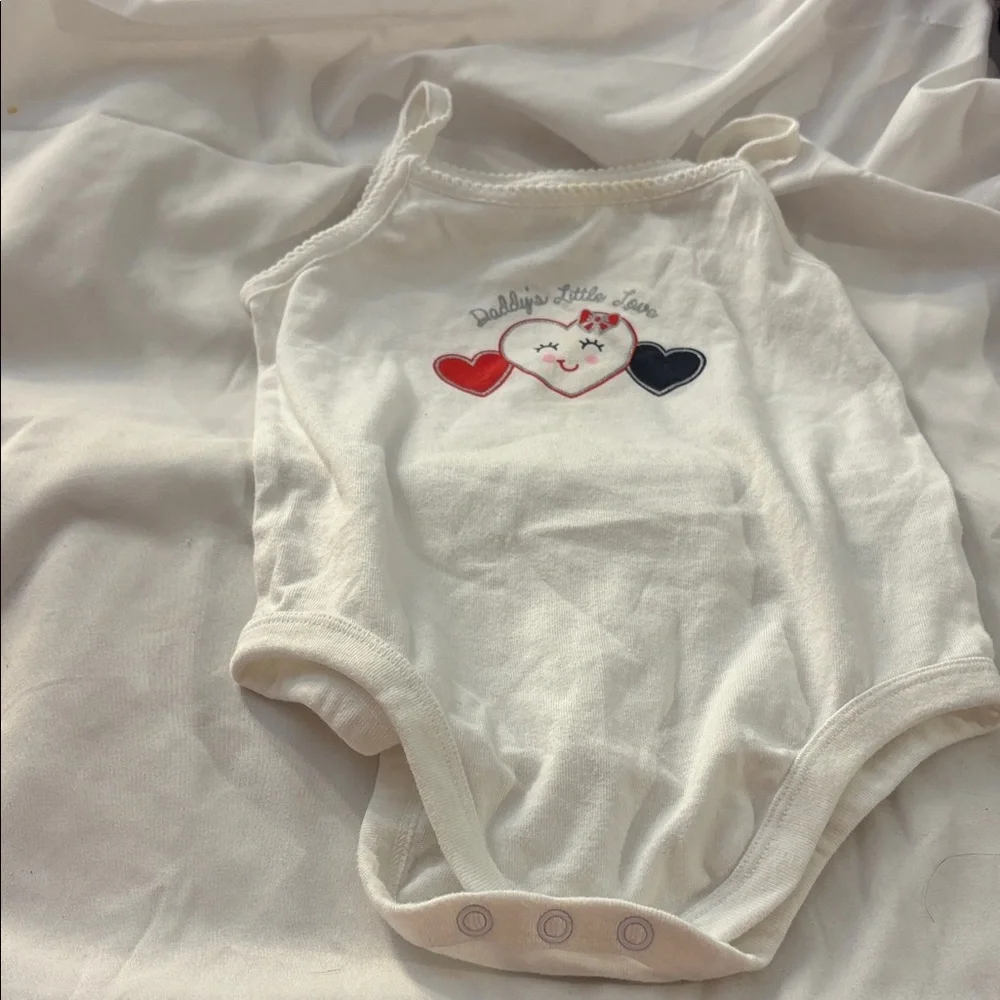 Garanimals White Bodysuit with Heart Design 24 months